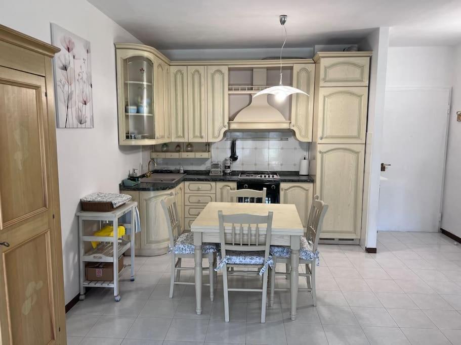 Casa Lora Apartment Sirmione Exterior foto
